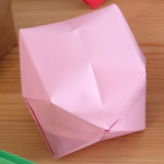 origami box in pink